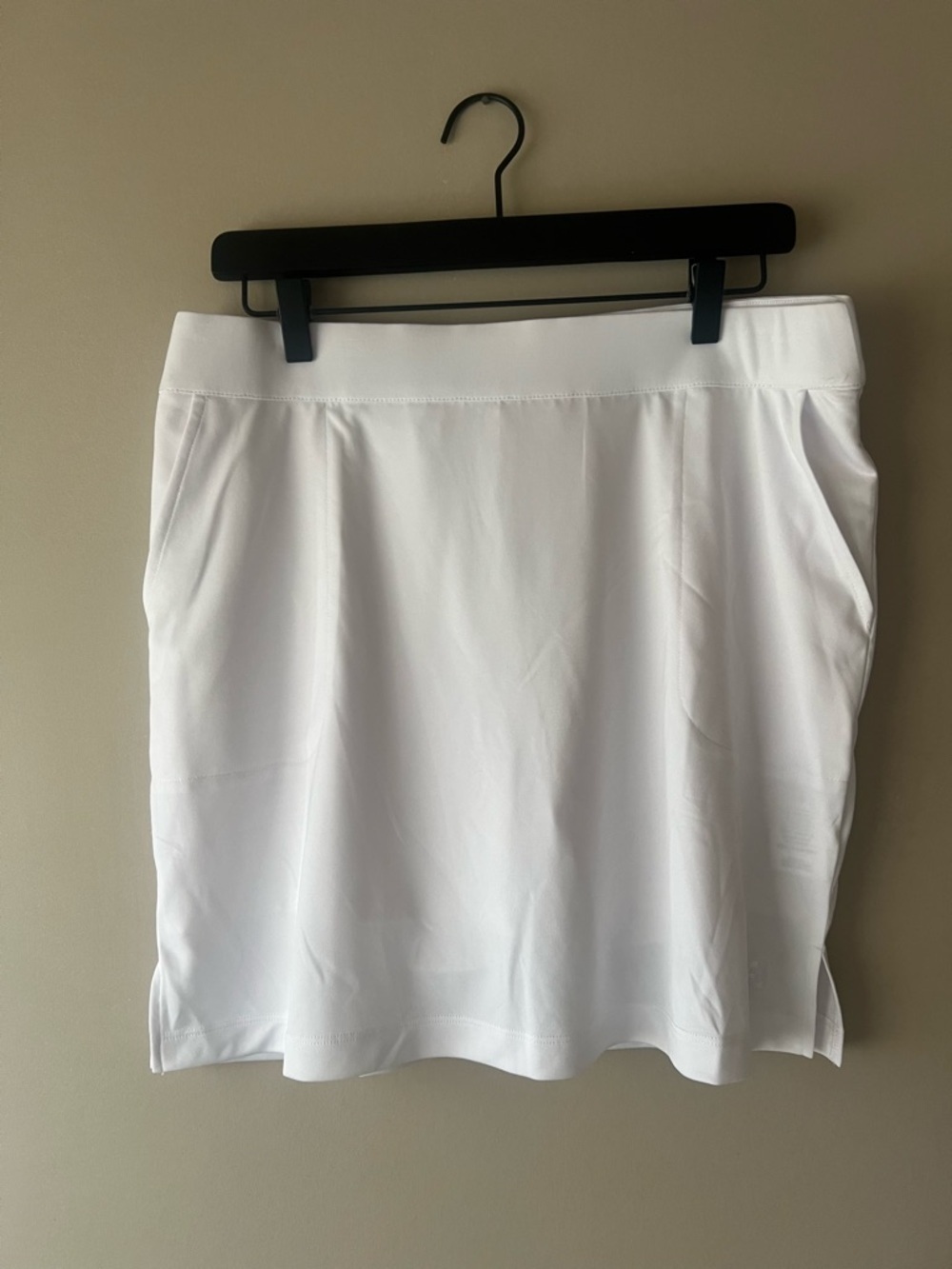 FootJoy White Athletic Mini Skort NWT Size Large